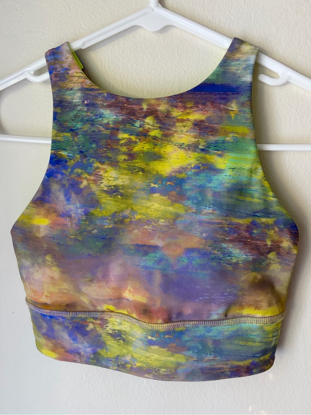 41. Size 4 LULULEMON Energy High-Neck Longline Tough Bra Altered Nature Multi